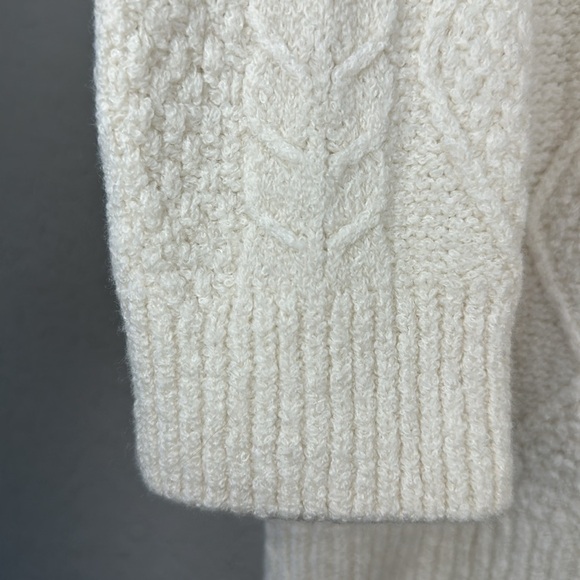 Vince Merino Wool Blend Cream Long Sleeve Crew Neck Cable Knit Sweater Size M - Picture 7 of 14